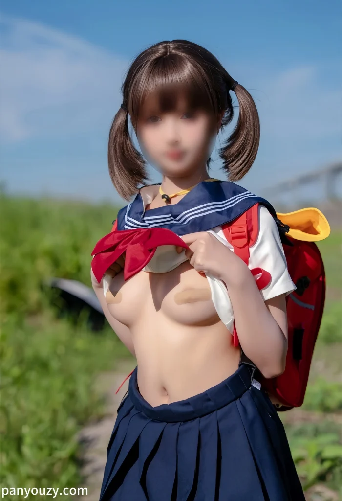 图片[4]-曲奇软fufu – 新作 学生妹放学露出 [51P1V-156MB] 持续更新中 -猎奇图库
