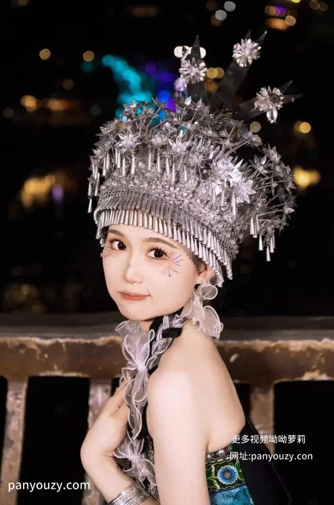 图片[1]-露脸反差 最近超火的少数民族妹子-猎奇图库